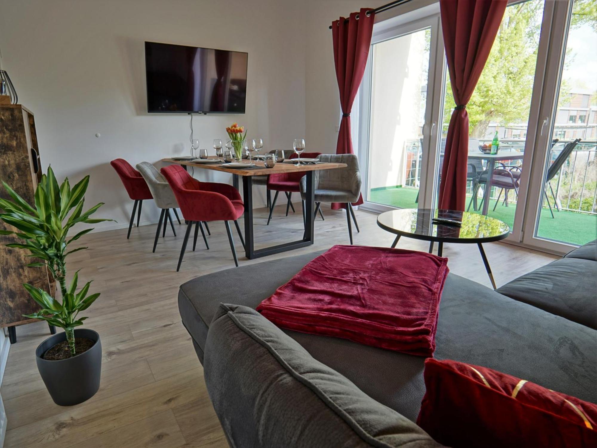 "Hogulu" Brandenburg, Balkon, Neustadt, Kueche, Wassernaehe - Parkplatz Inklusive Apartment Brandenburg  Room photo
